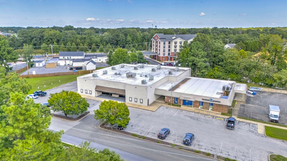 21800 N Shangri La Dr, Lexington Park, MD for lease - Building Photo - Image 3 of 38