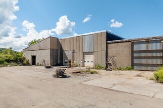 Plus de détails pour 735 Wangum Rd, Victor, NY - Industriel à louer