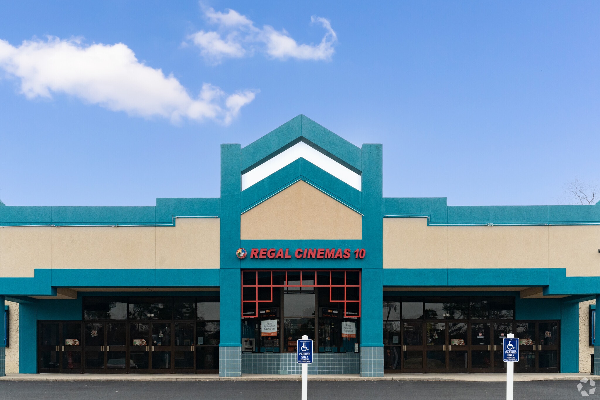 8900-8904 W Broad St, Richmond, VA for lease Building Photo- Image 1 of 12