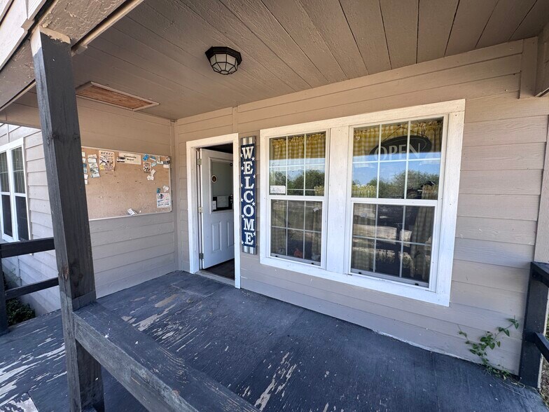 252 FM 3162, Sandia, TX à vendre - Photo du bâtiment - Image 3 de 15