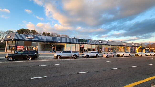 More details for 4481-4517 Sunrise Hwy, Bohemia, NY - Retail for Sale