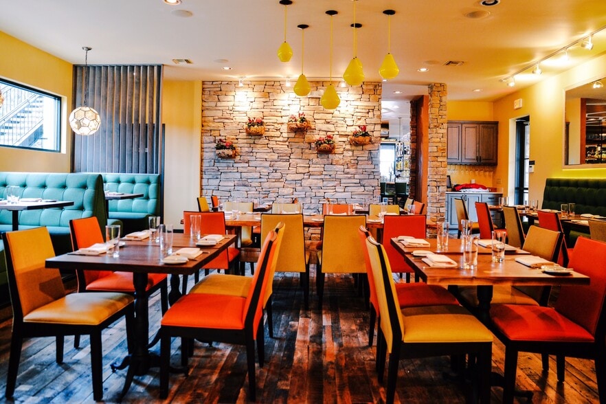 23526 State Highway 71 W, Spicewood, TX for sale - Interior Photo - Image 3 of 6