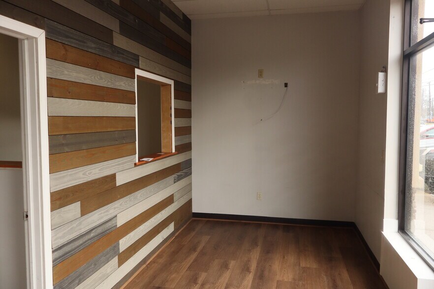 942 S Delsea Dr, Vineland, NJ à louer - Photo du bâtiment - Image 2 de 11