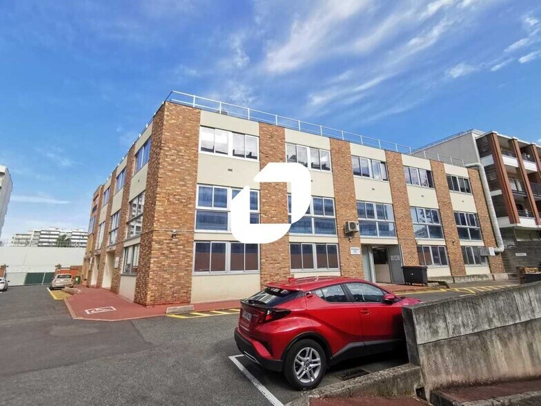 47-49 Rue De La Vanne, Montrouge à louer - Photo du bâtiment - Image 2 de 57