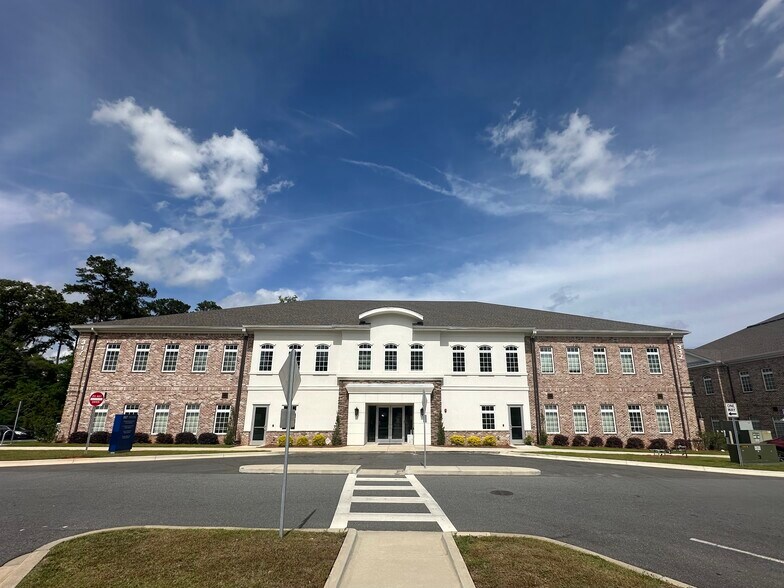 317 Norton Dr, Tallahassee, FL for lease - Primary Photo - Image 1 of 2