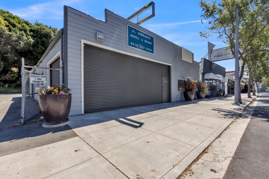 4040 San Pablo Dam Rd, El Sobrante, CA à louer - Photo du bâtiment - Image 3 de 25
