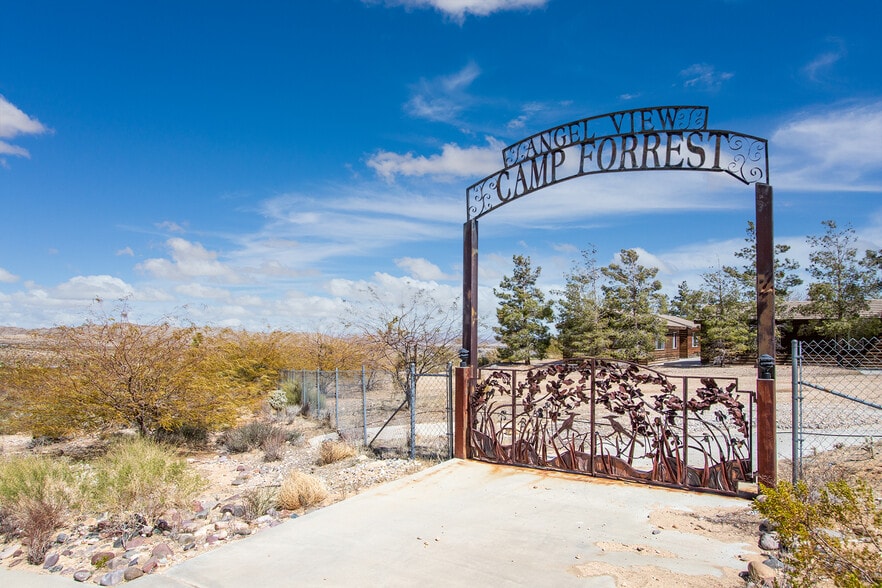 6889 Sunny Vista Rd, Joshua Tree, CA for sale - Building Photo - Image 1 of 51