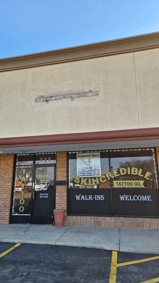 Plus de détails pour 3S071 State Route 59, Warrenville, IL - Commerce de détail à louer