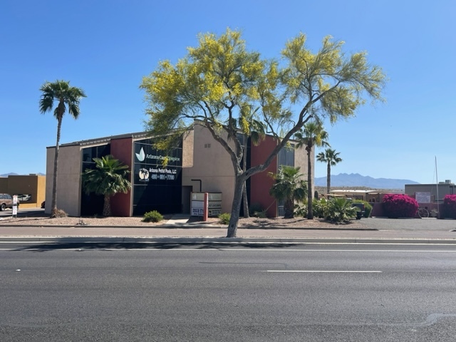 12035 N Saguaro Blvd, Fountain Hills, AZ à louer Photo du b timent- Image 1 de 2