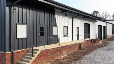 1627 Columbia College Dr, Columbia, SC for sale Interior Photo- Image 2 of 14