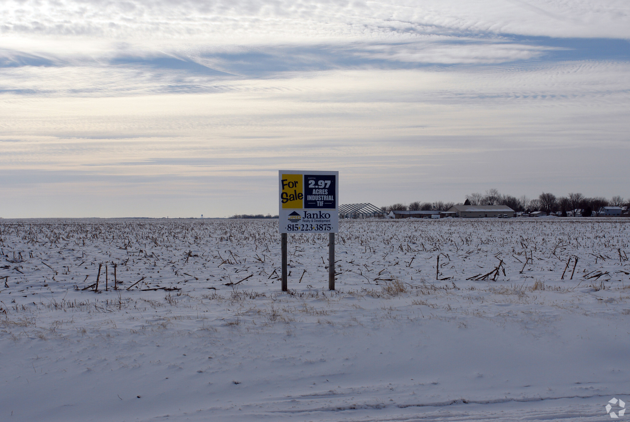 Cougar Dr, Peru, IL for sale Primary Photo- Image 1 of 3