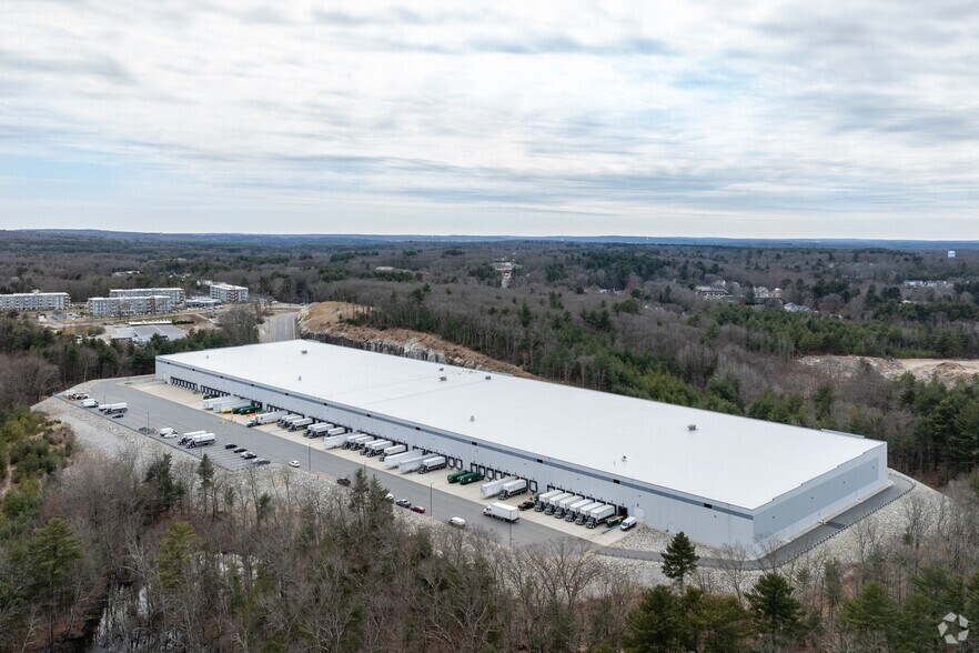 160 Mechanic St, Bellingham, MA à louer - Aérien - Image 2 de 5