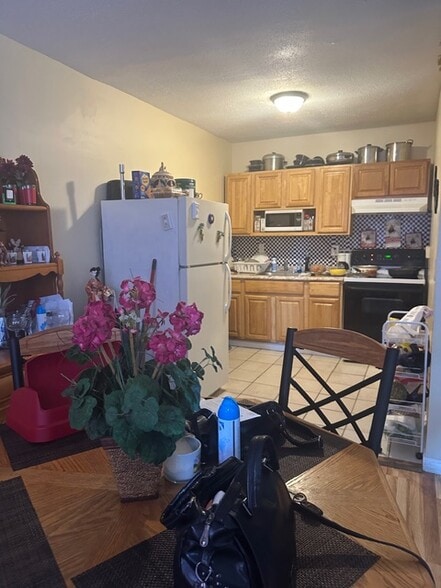 32-34 Bedford St, Hartford, CT à vendre - Photo du bâtiment - Image 3 de 4