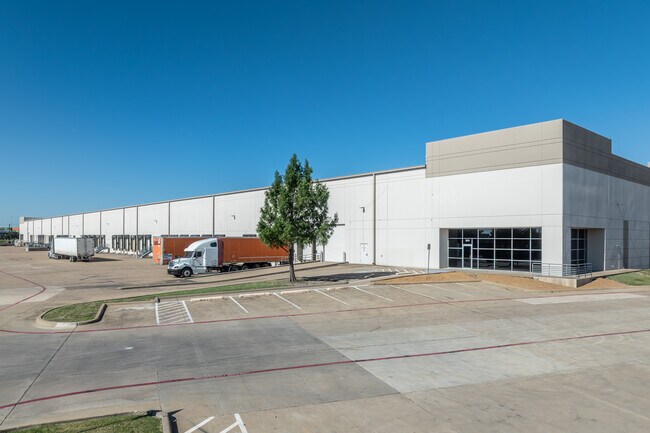 Plus de détails pour 4401 Samuell Blvd, Mesquite, TX - Industriel à louer