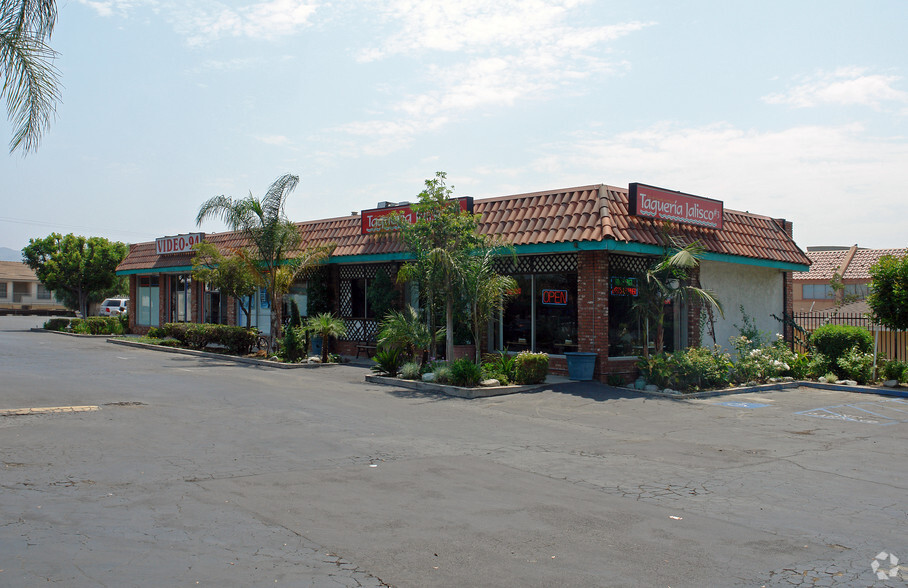 1750-1788 E Los Angeles Ave, Simi Valley, CA for lease - Primary Photo - Image 2 of 7