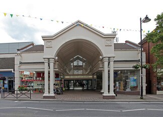 More details for Fleet Rd, Fleet - Retail for Lease