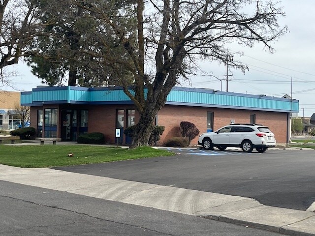 6208 N Colton St, Spokane, WA for sale - Building Photo - Image 2 of 4