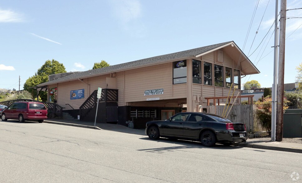 610 5th Ave S, Edmonds, WA à louer - Photo du bâtiment - Image 3 de 11