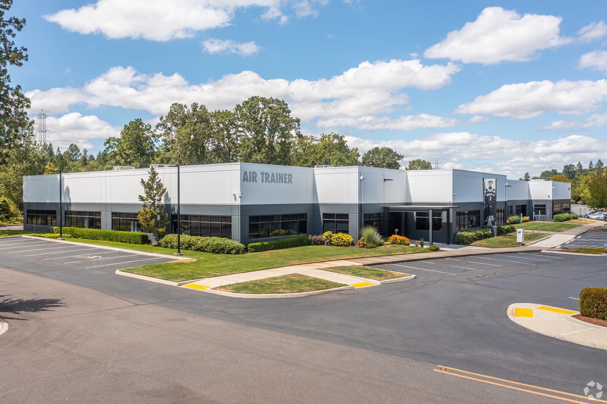 Beaverton Creek Office Park V portfolio of 2 properties for sale on LoopNet.ca Primary Photo- Image 1 of 11