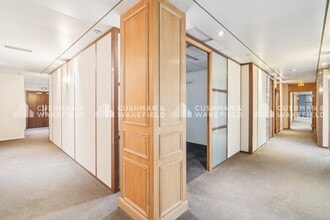 119-121 Avenue Des Champs Elysées, Paris for lease Interior Photo- Image 2 of 6