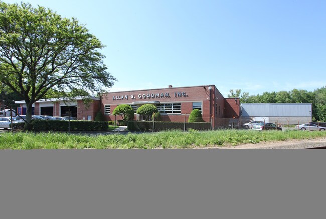 Plus de détails pour 180 Goodwin St, East Hartford, CT - Industriel à louer