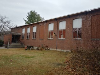 Plus de détails pour 549 Westminster St, Fitchburg, MA - Industriel à vendre