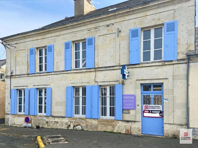 Flex in La Flèche for sale - Building Photo - Image 3 of 8