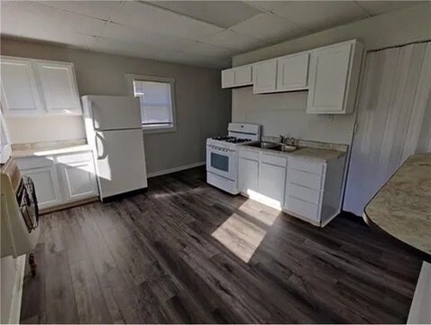 617 W Franklin St, Shelbyville, IN à vendre - Photo du bâtiment - Image 2 de 7