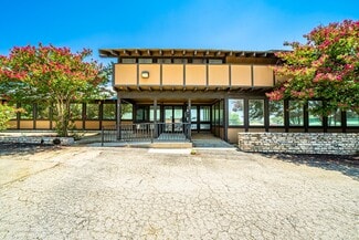 More details for 2125 Sidney Baker St, Kerrville, TX - Retail for Sale