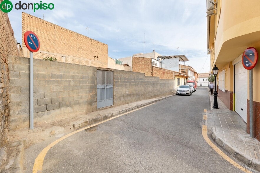 Calle San Lucas, 8-8, Las Gabias, Granada à vendre - Photo du bâtiment - Image 3 de 16