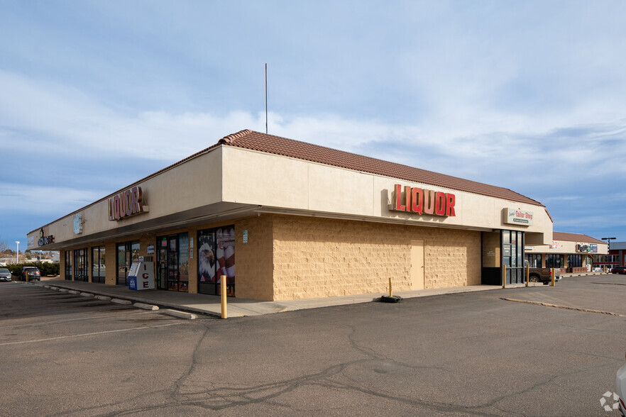 951-955 Powers Blvd, Colorado Springs, CO for lease - Building Photo - Image 2 of 4