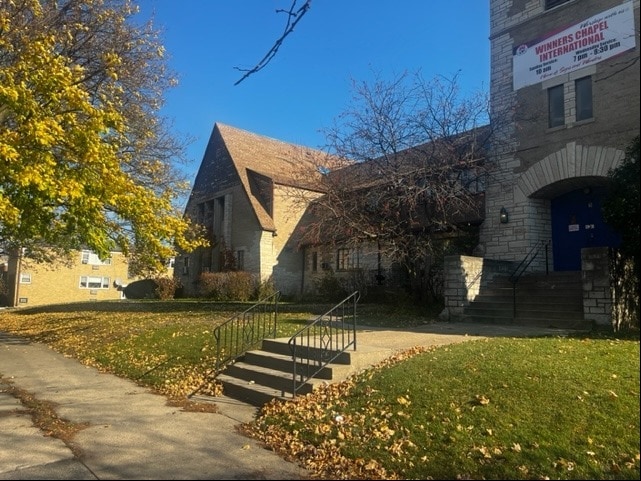 6015 N Francisco Ave, Chicago, IL à vendre - Photo du bâtiment - Image 3 de 8