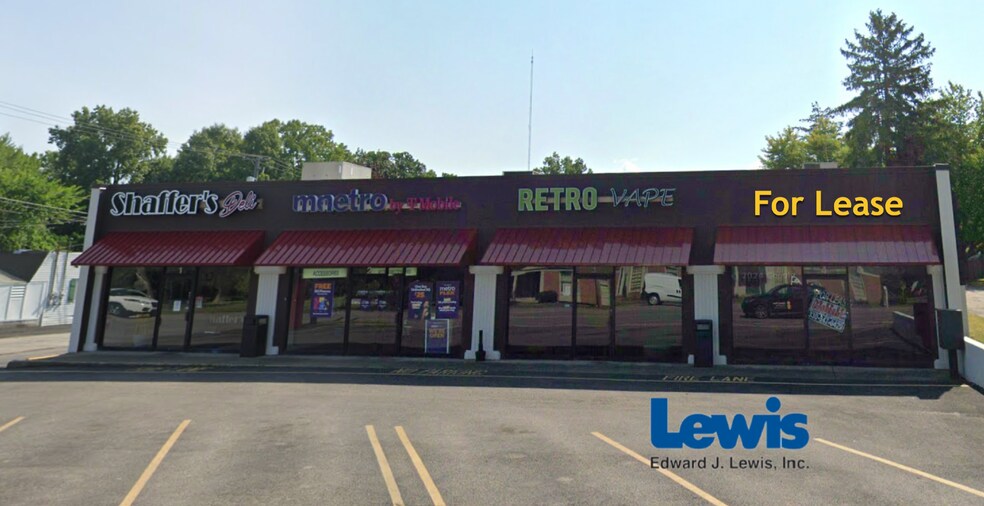 4605 Market St, Youngstown, OH for lease - Building Photo - Image 1 of 3