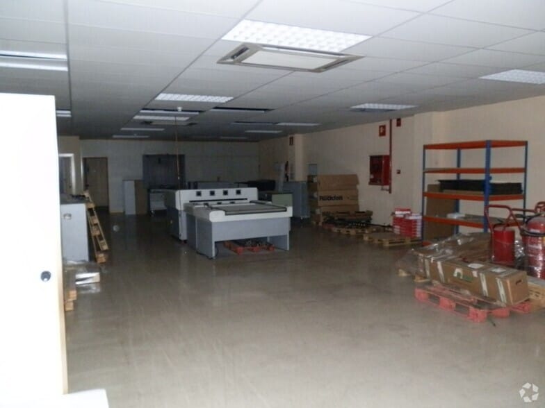 Industrial in Alcalá de Henares, Madrid for lease - Building Photo - Image 2 of 8