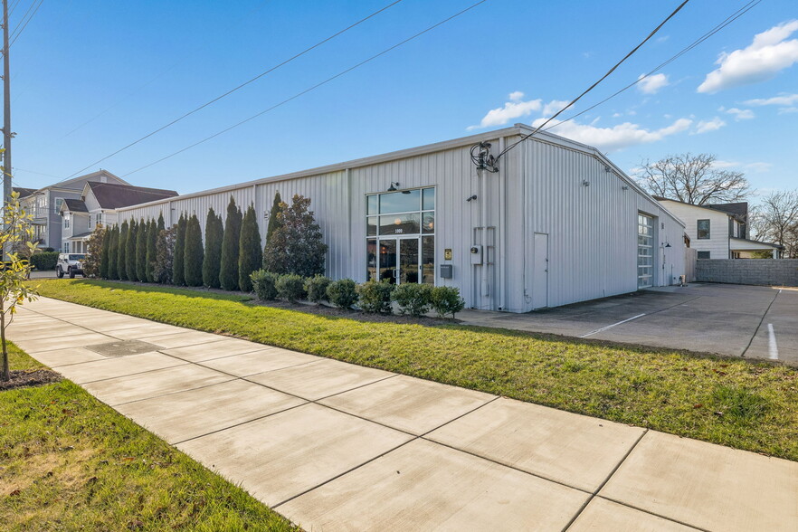 5101 Kentucky Ave, Nashville, TN for sale - Building Photo - Image 1 of 50