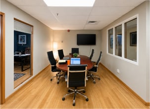 89 Main St, West Lebanon, NH for lease Interior Photo- Image 1 of 4