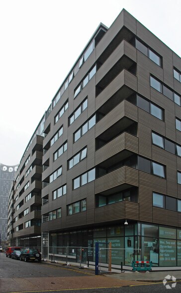 Amelia St, Londres à vendre - Photo principale - Image 1 de 4