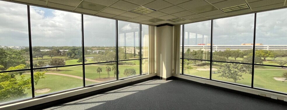 6001 Broken Sound Pky NW, Boca Raton, FL à louer - Photo du bâtiment - Image 3 de 10