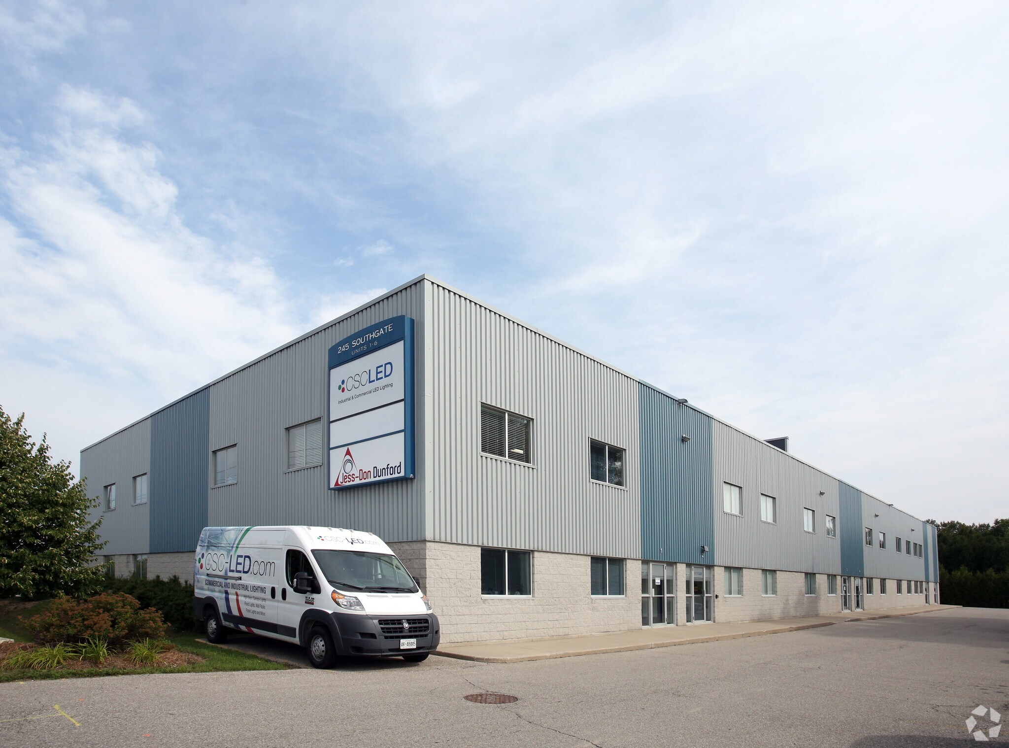 245 Southgate Dr, Guelph, ON à vendre Photo principale- Image 1 de 1