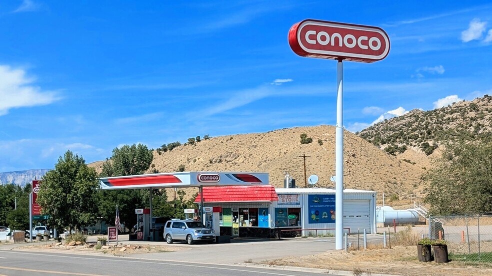 124 W Brontosaurus Blvd, Dinosaur, CO for sale - Primary Photo - Image 1 of 1