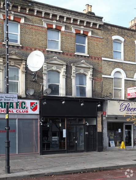 61 Stoke Newington High St, London for lease - Primary Photo - Image 1 of 25