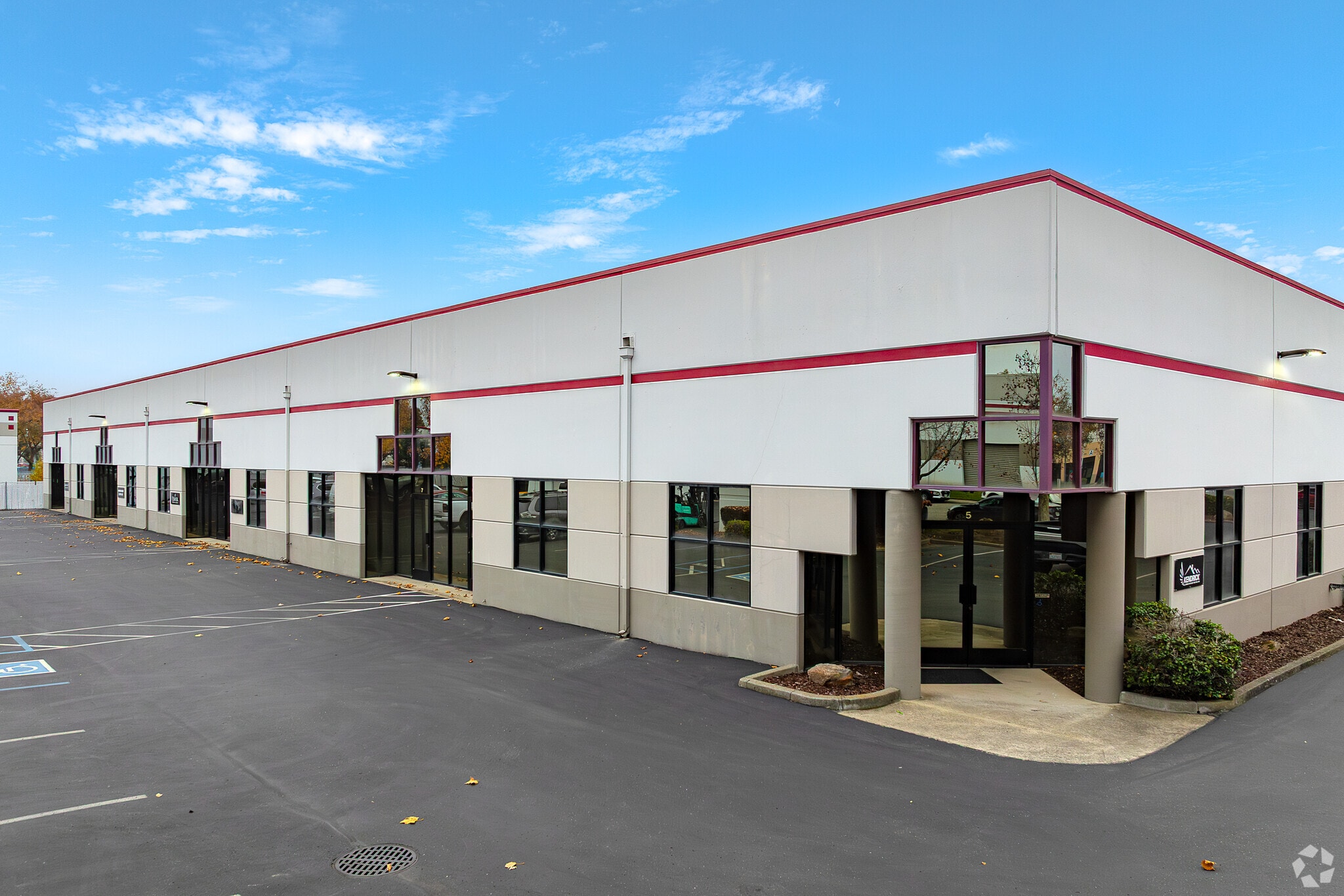 4111 Citrus Ave, Rocklin, CA for lease Primary Photo- Image 1 of 4