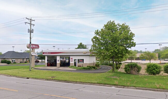 Plus de détails pour 1206 N Nappanee St, Elkhart, IN - Commerce de détail à vendre
