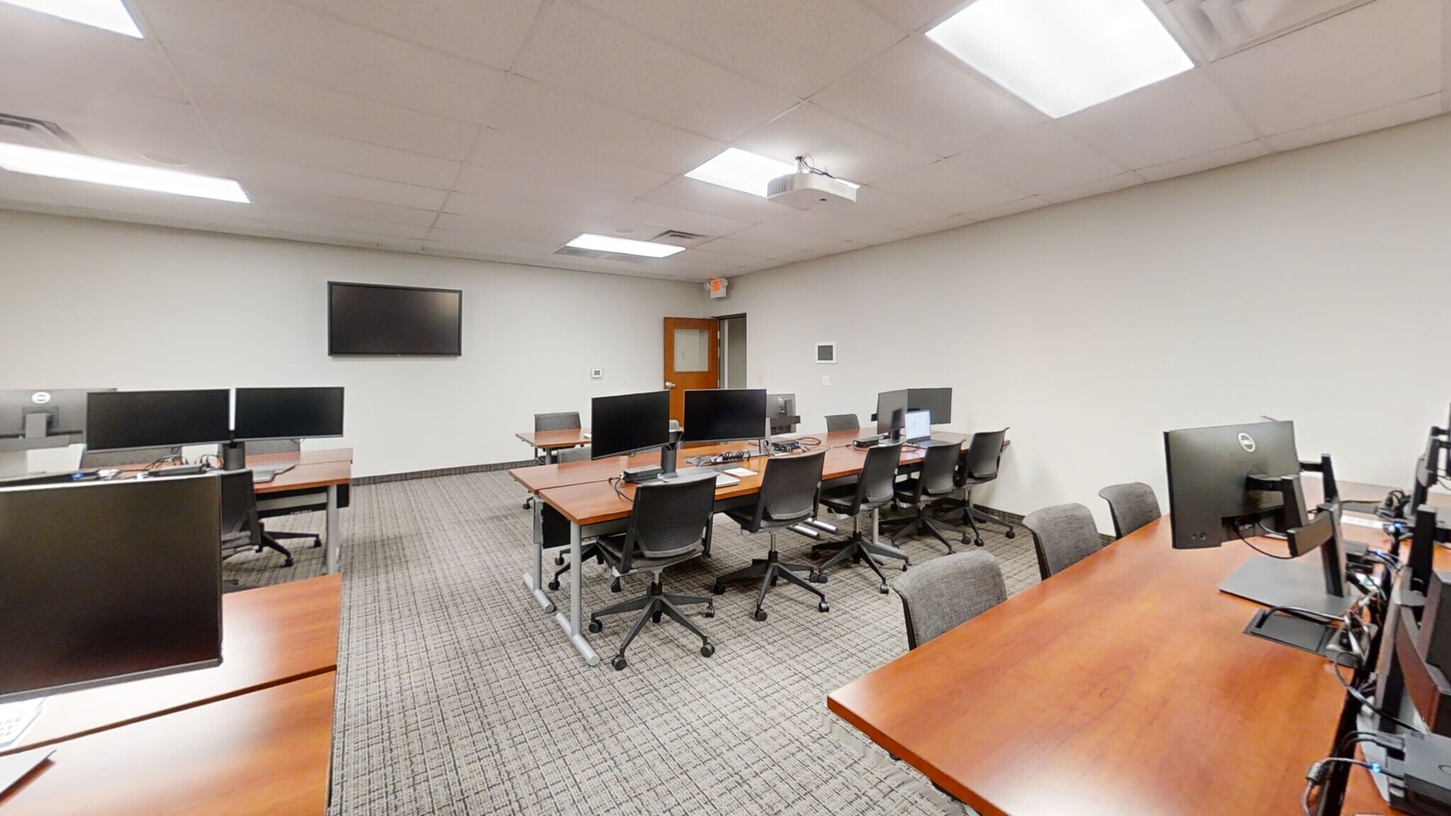 2794 Indian Ripple Rd, Beavercreek, OH for lease Building Photo- Image 1 of 31