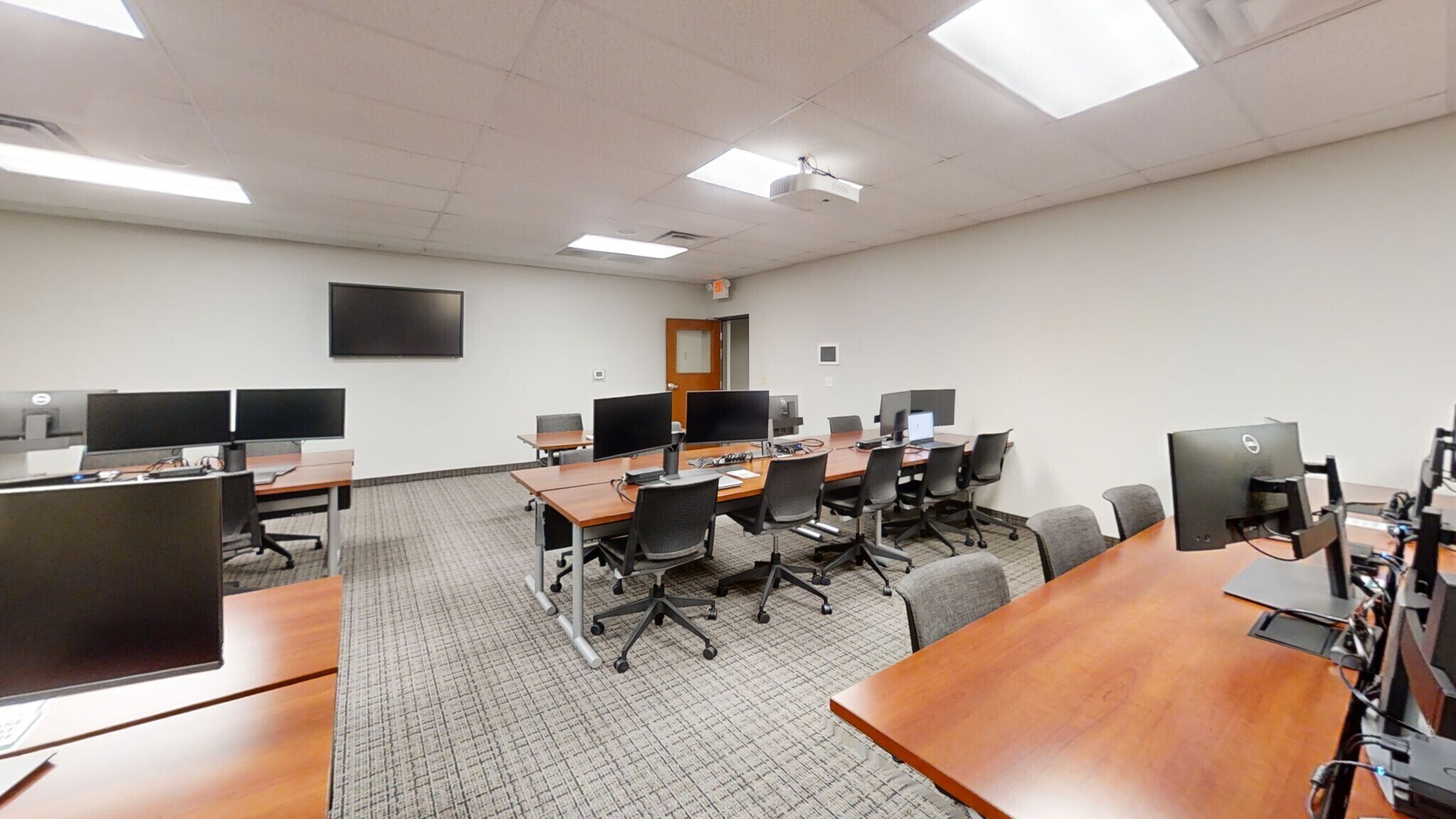 2794 Indian Ripple Rd, Beavercreek, OH à louer Photo du bâtiment- Image 1 de 31