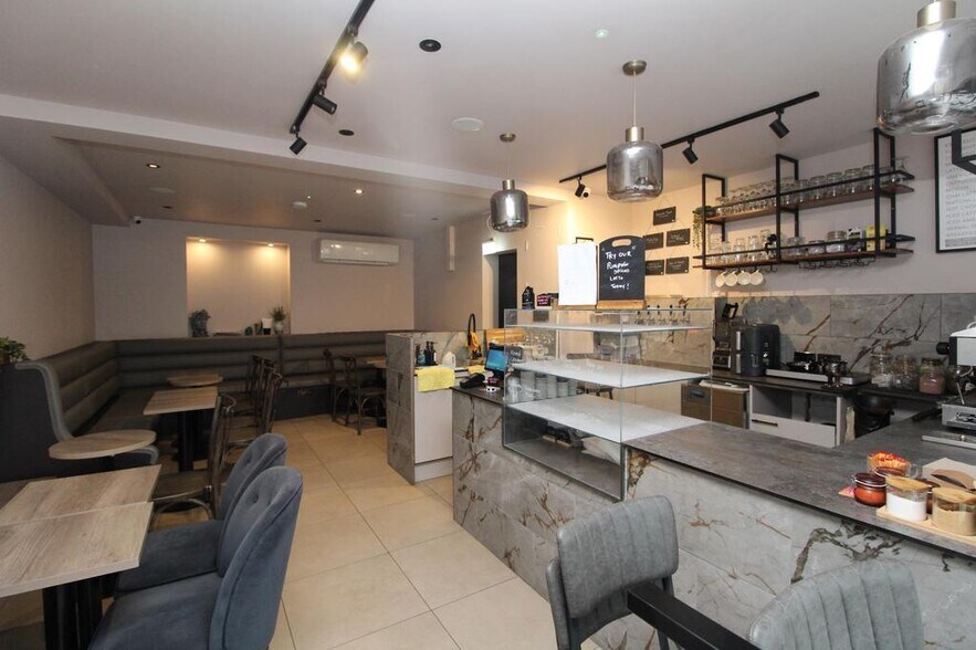 157 Kirkdale, Londres à louer - Photo intérieure - Image 2 de 9