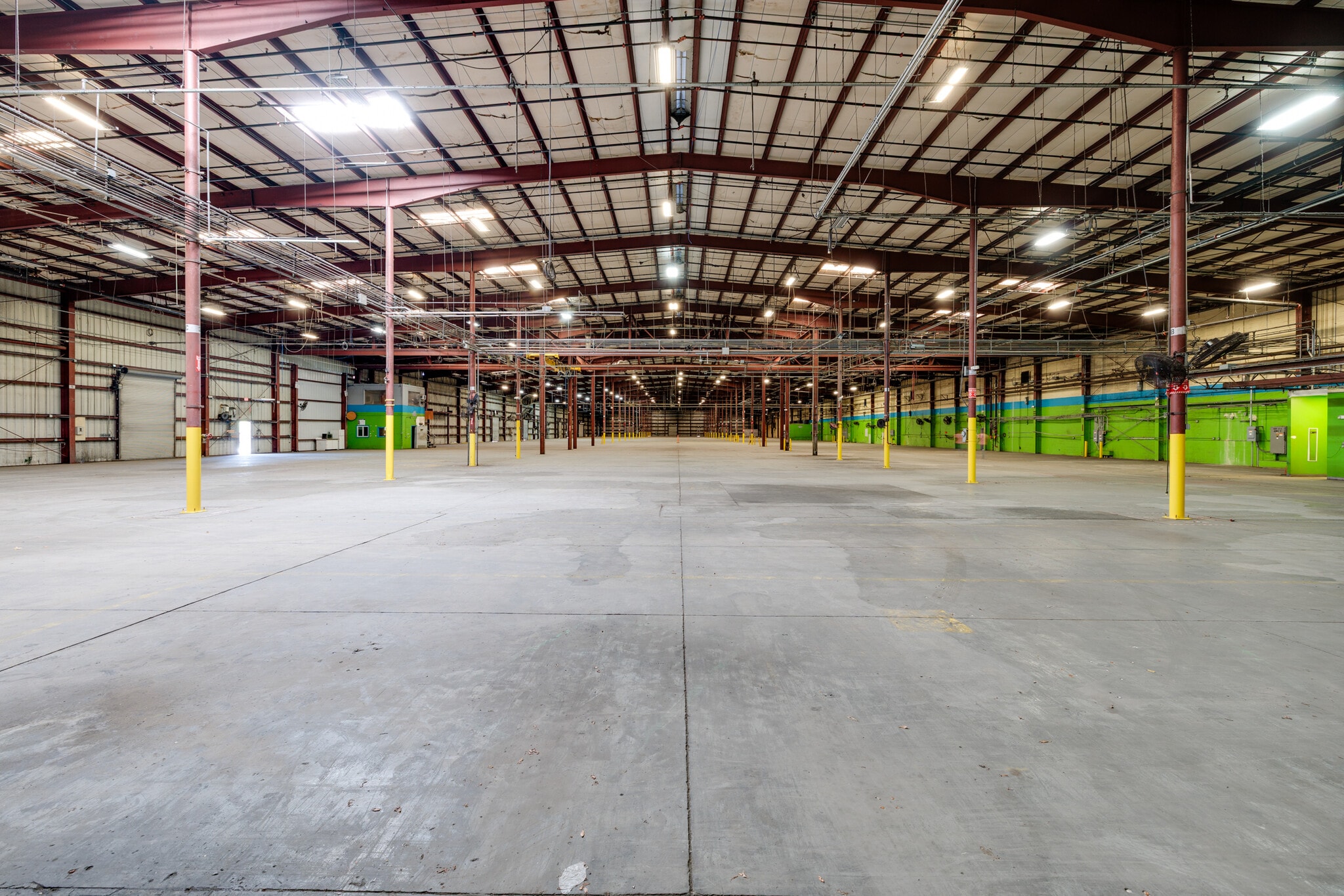 6750 N Bryan Dairy Rd, Seminole, FL for lease Interior Photo- Image 1 of 10