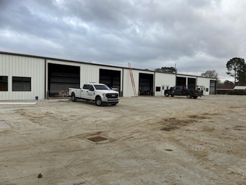 9660 S Choctaw Dr, Baton Rouge, LA for lease Primary Photo- Image 1 of 11