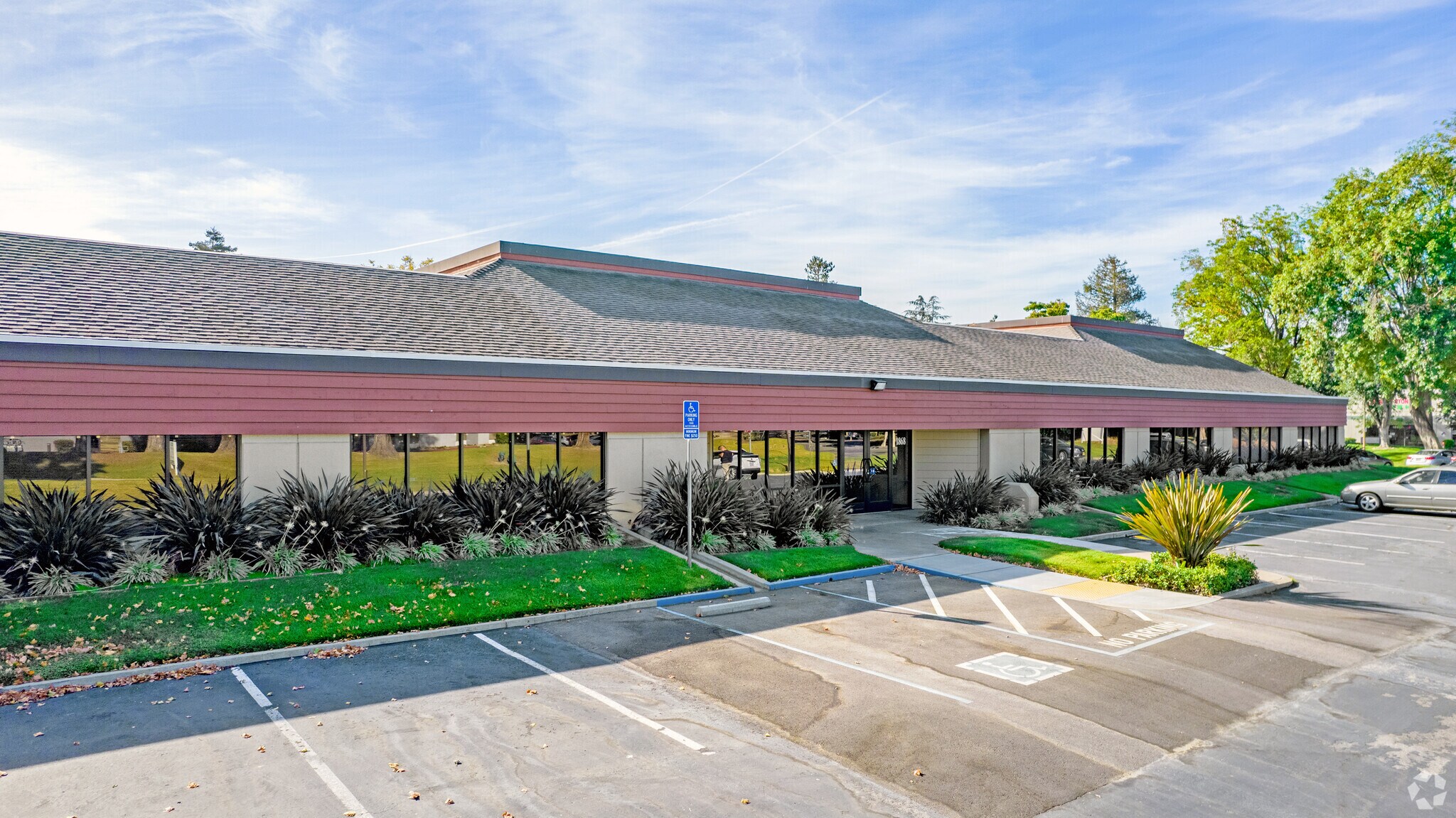 1860-1884 Hartog Dr, San Jose, CA for lease Primary Photo- Image 1 of 10