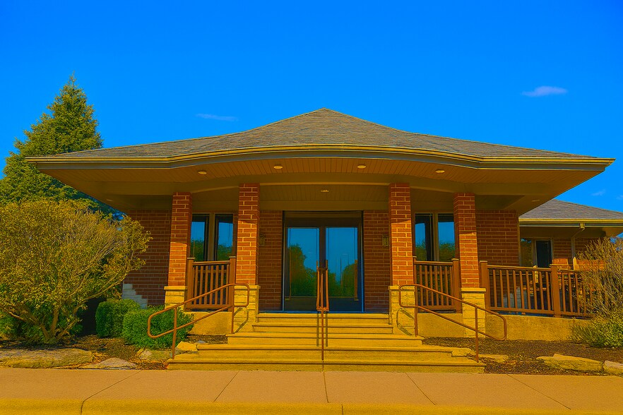 3601 McDonough St, Joliet, IL à vendre - Photo du bâtiment - Image 1 de 19